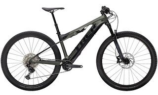 Trek E-Caliber 9.6 | Schaltung: Shimano | Gewicht: ab 18,49 kg | Preis: 6.799 € (UVP) Trek E-Caliber 9.6 | Schaltung: Shimano | Gewicht: ab 18,49 kg | Preis: 6.799 € (UVP)