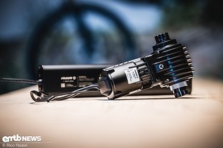 Fazua Ride 60 – mit diesem kleinen Aggregat befeuert Fazua das populäre Segment der Light-Support-E-MTB. Fazua Ride 60 – mit diesem kleinen Aggregat befeuert Fazua das populäre Segment der Light-Support-E-MTB.