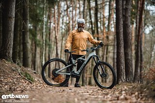 Unser Tester Rico ist 1,83 m groß und passte gut auf die Rahmengröße L. Unser Tester Rico ist 1,83 m groß und passte gut auf die Rahmengröße L.