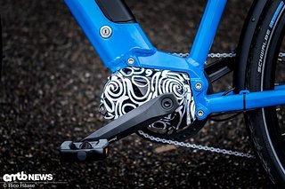 Im Testrad hatte Sachs den GT 525 noch mit einer Folie beklebt, damit man Form und Details nicht erkennen kann Im Testrad hatte Sachs den GT 525 noch mit einer Folie beklebt, damit man Form und Details nicht erkennen kann