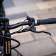 Shimano–Bremsen, Fernbedienung und Schaltung sind sauber verlegt …