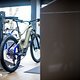 Alle, die sich dafür interessieren, wie ein E-Bike zusammen gebaut wird, können ...